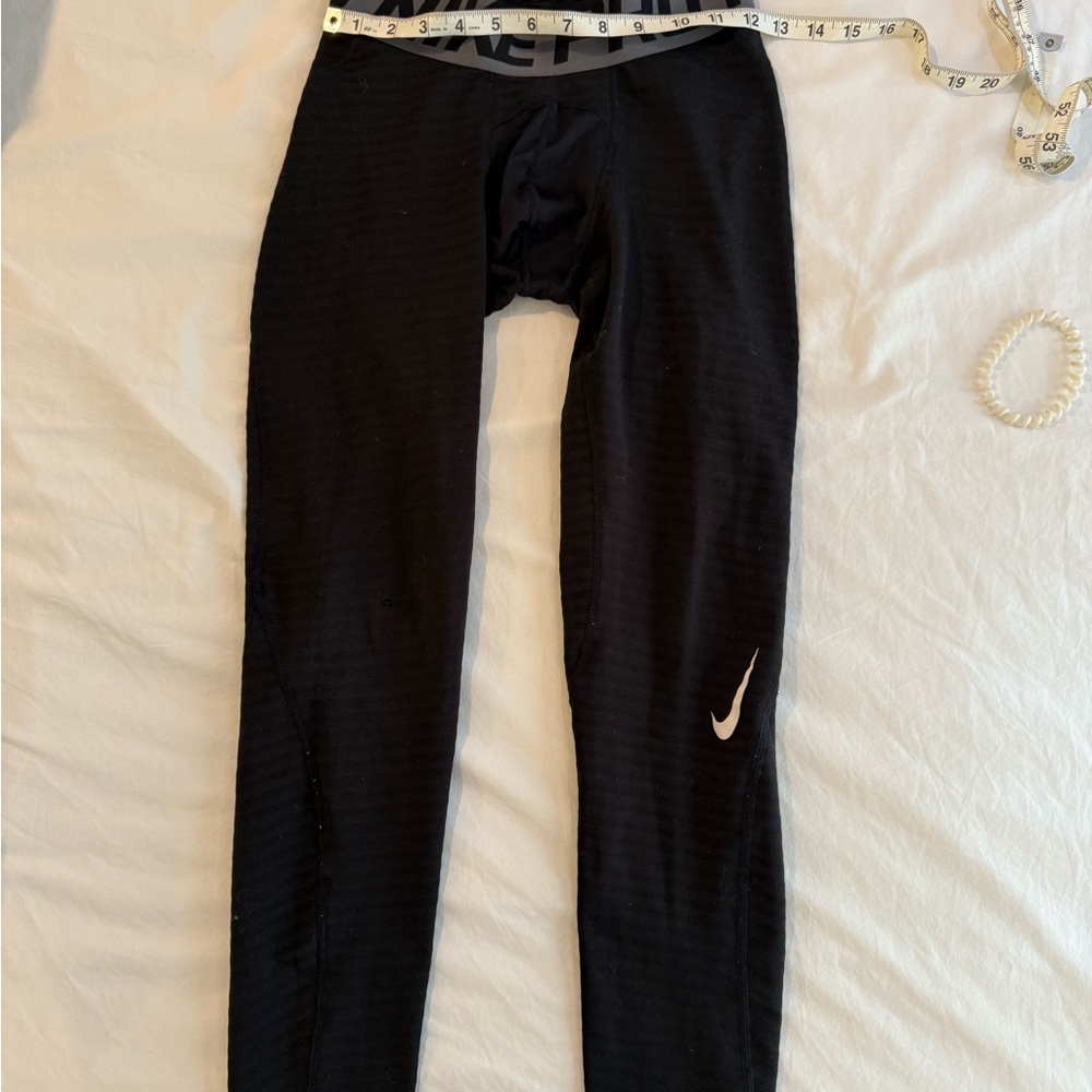 Nike Men’s size small Black Football/ Biking/ Soccer winter tights